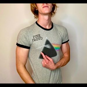 Pink Floyd “Dark side of the moon” rainbow t-shirt